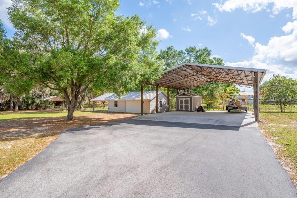 TB8493853