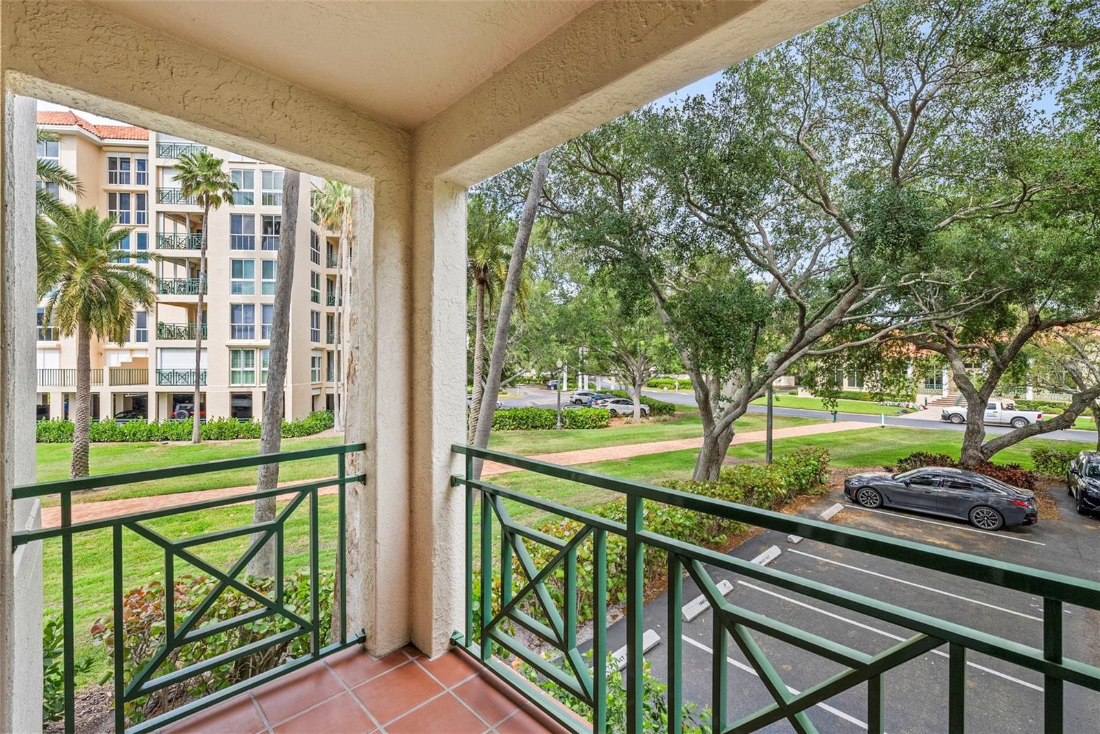 Side Balcony