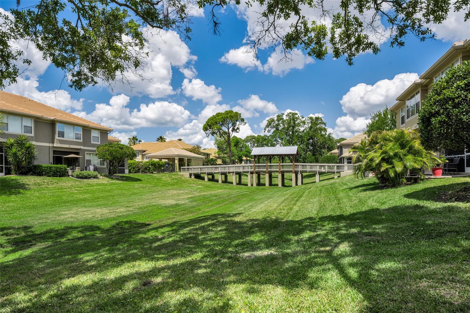 TB8493945