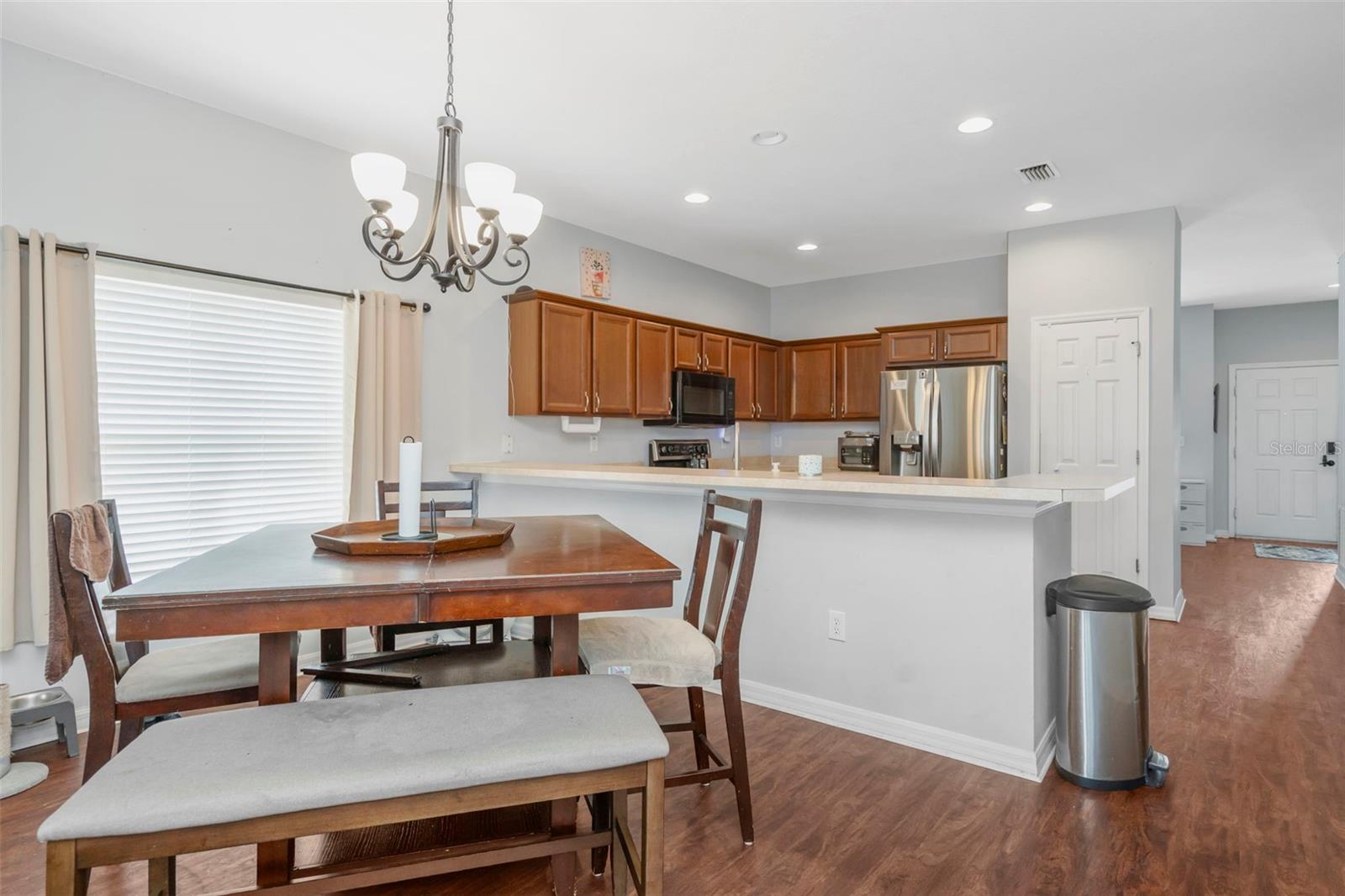 Kitchen - Nook - Dining area -Breakfast Bar