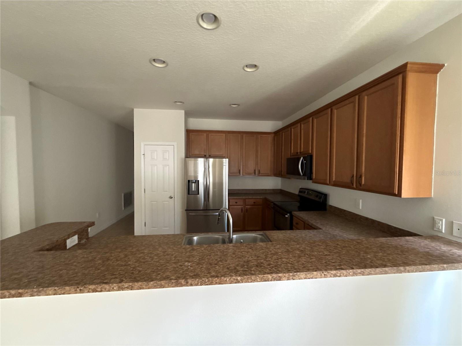 Kitchen cabinets