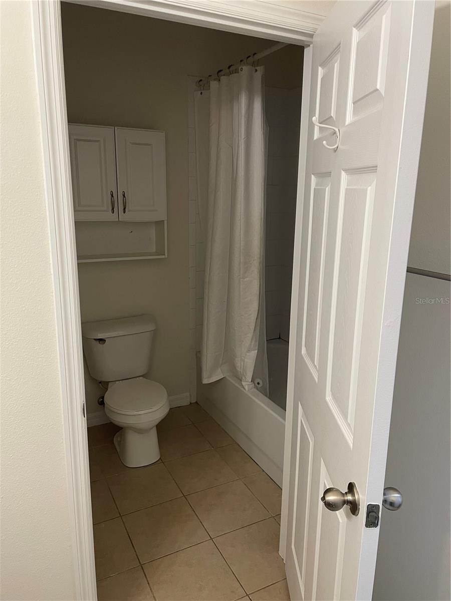 Guest bth/water closet