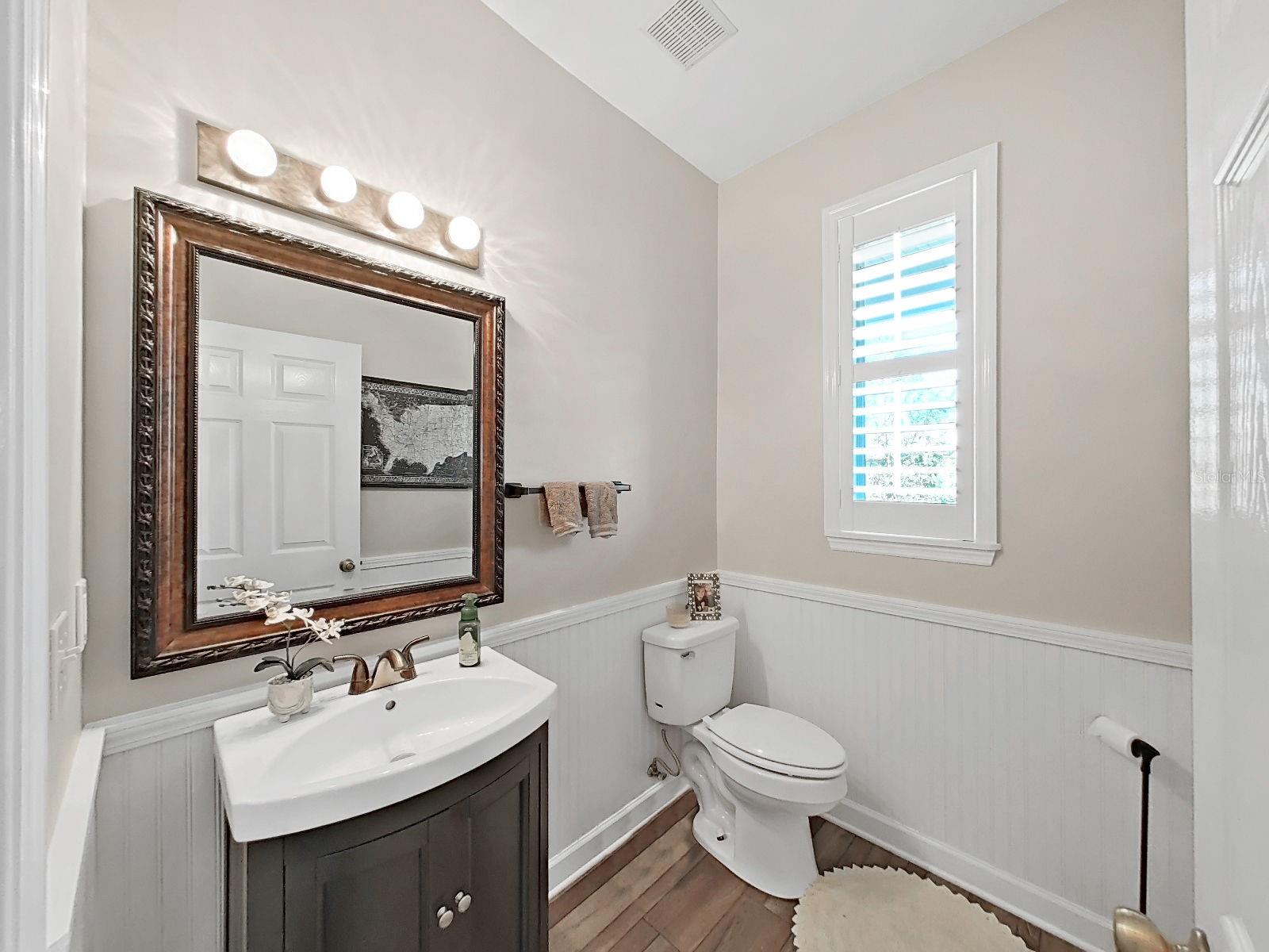 1/2 bath
