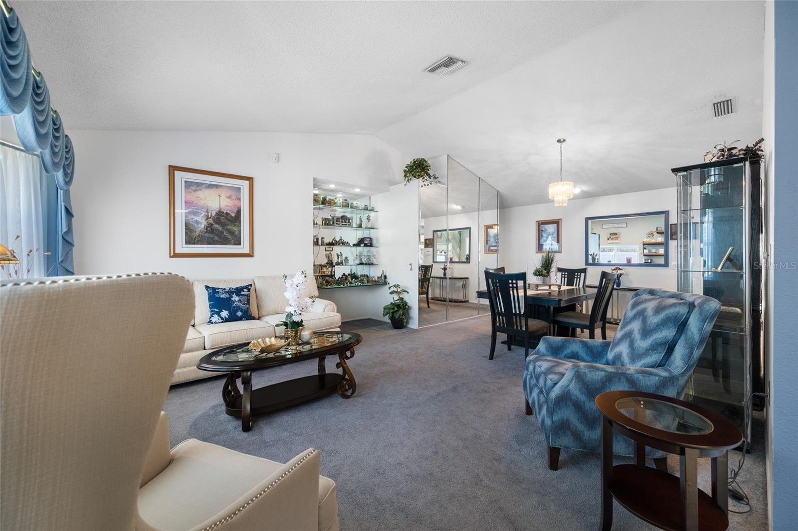 Spacious Family Room/Dining Room Combo