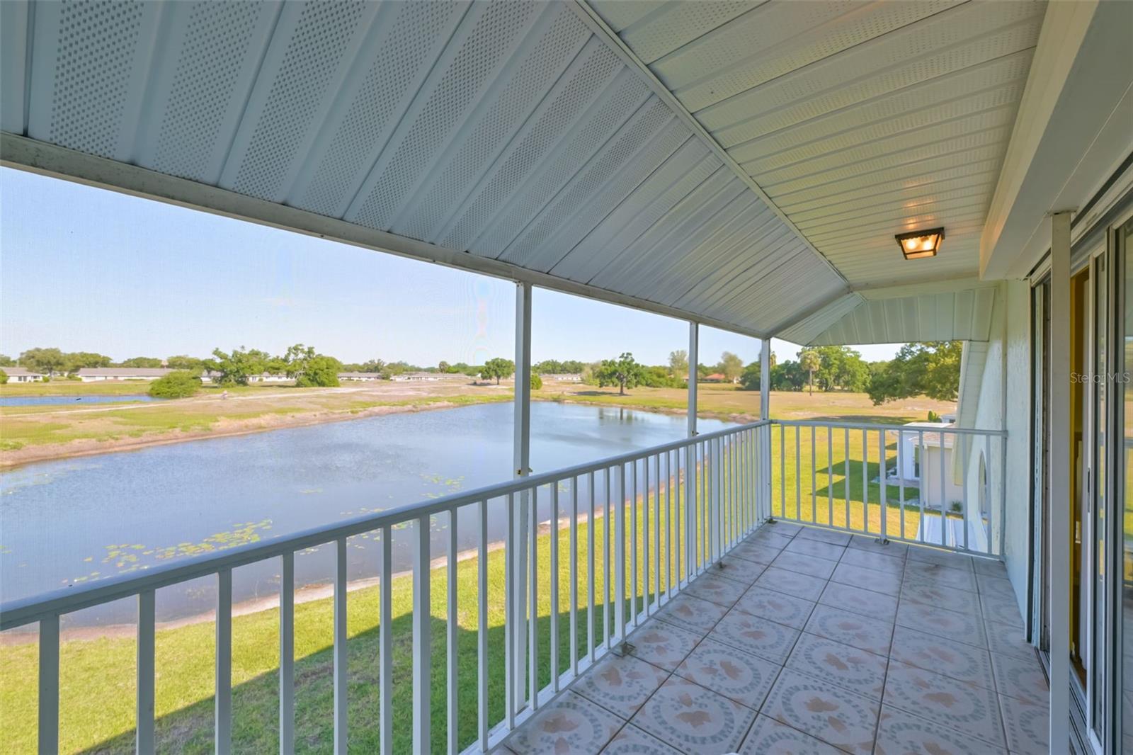 Outdoor 2nd floor lanai