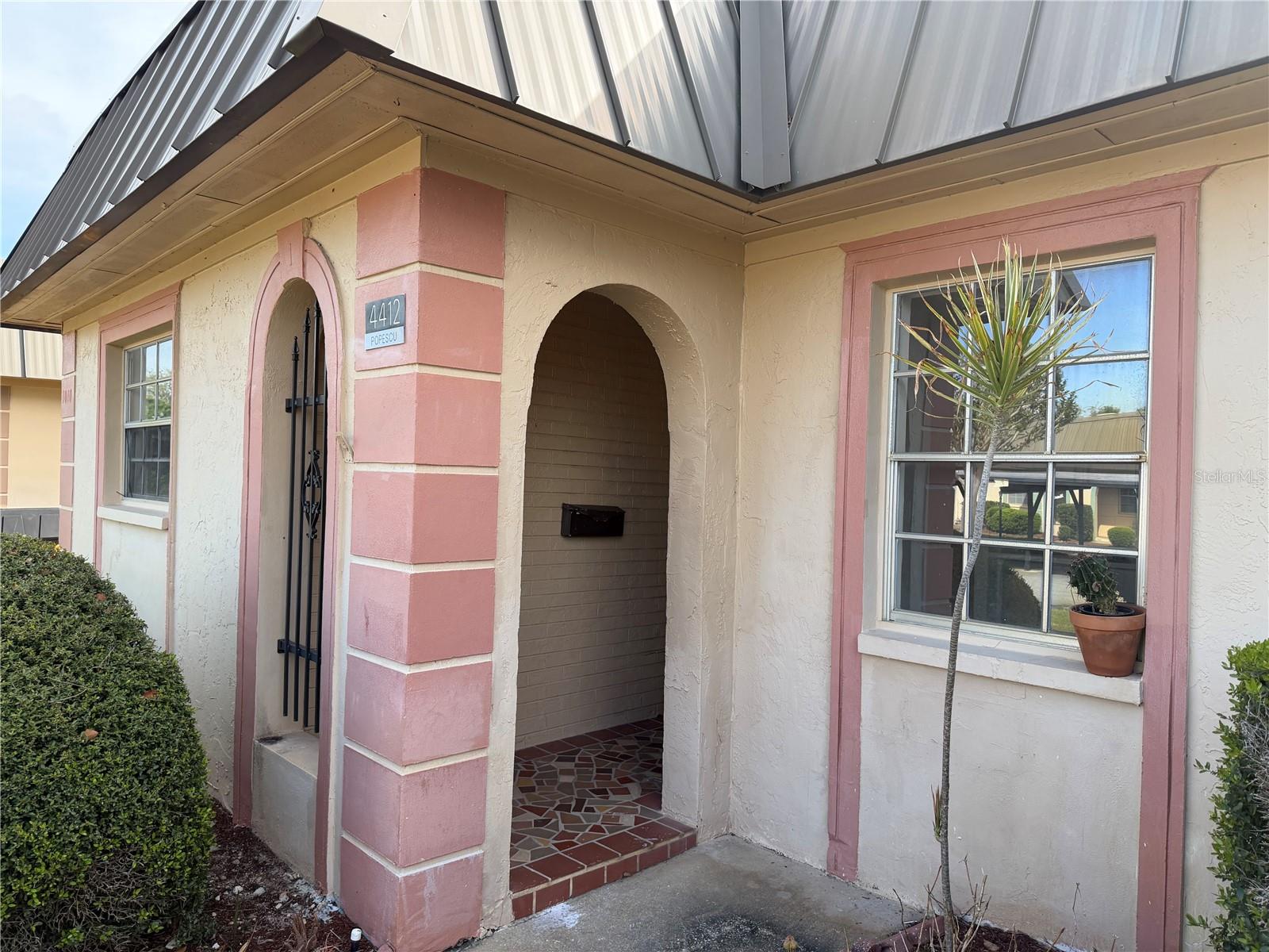 Private Entrance to Condo
