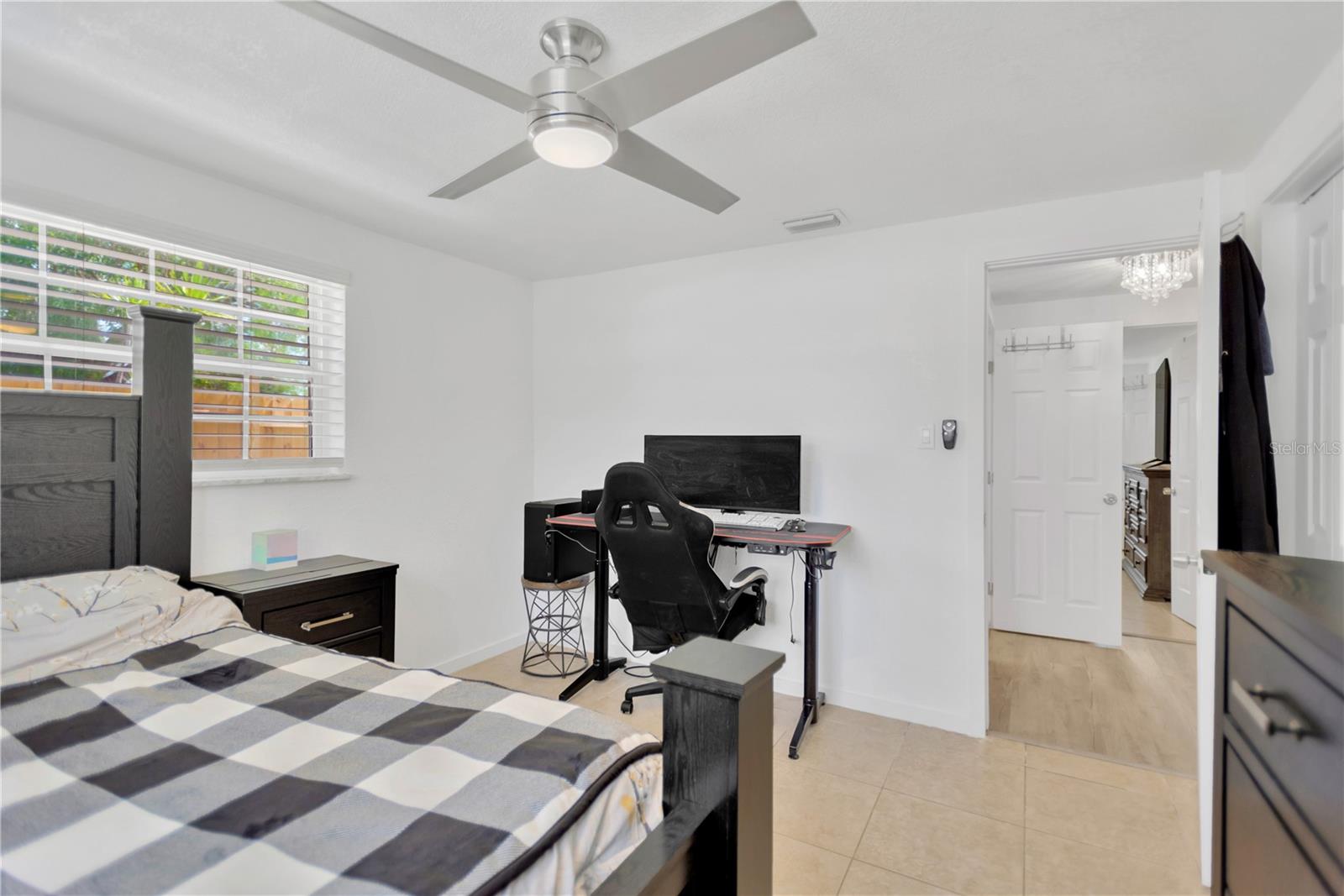 Guest Bedroom 2 / another view