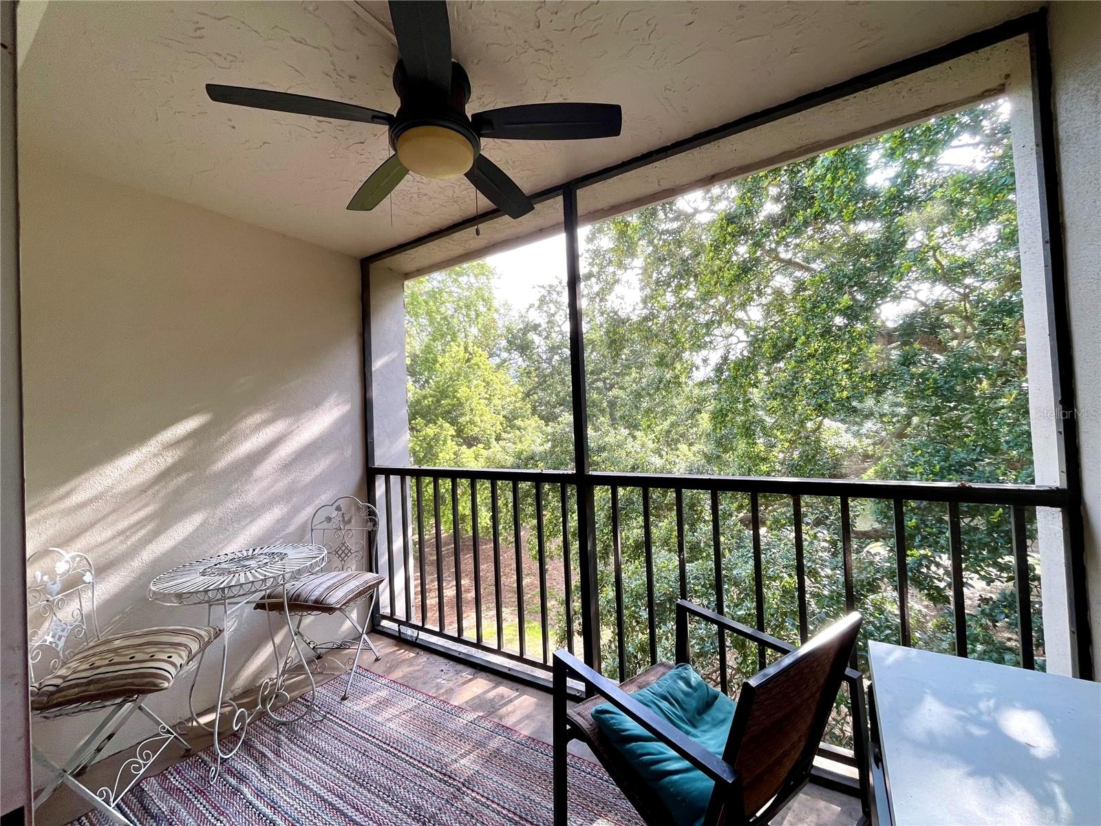 Private lanai