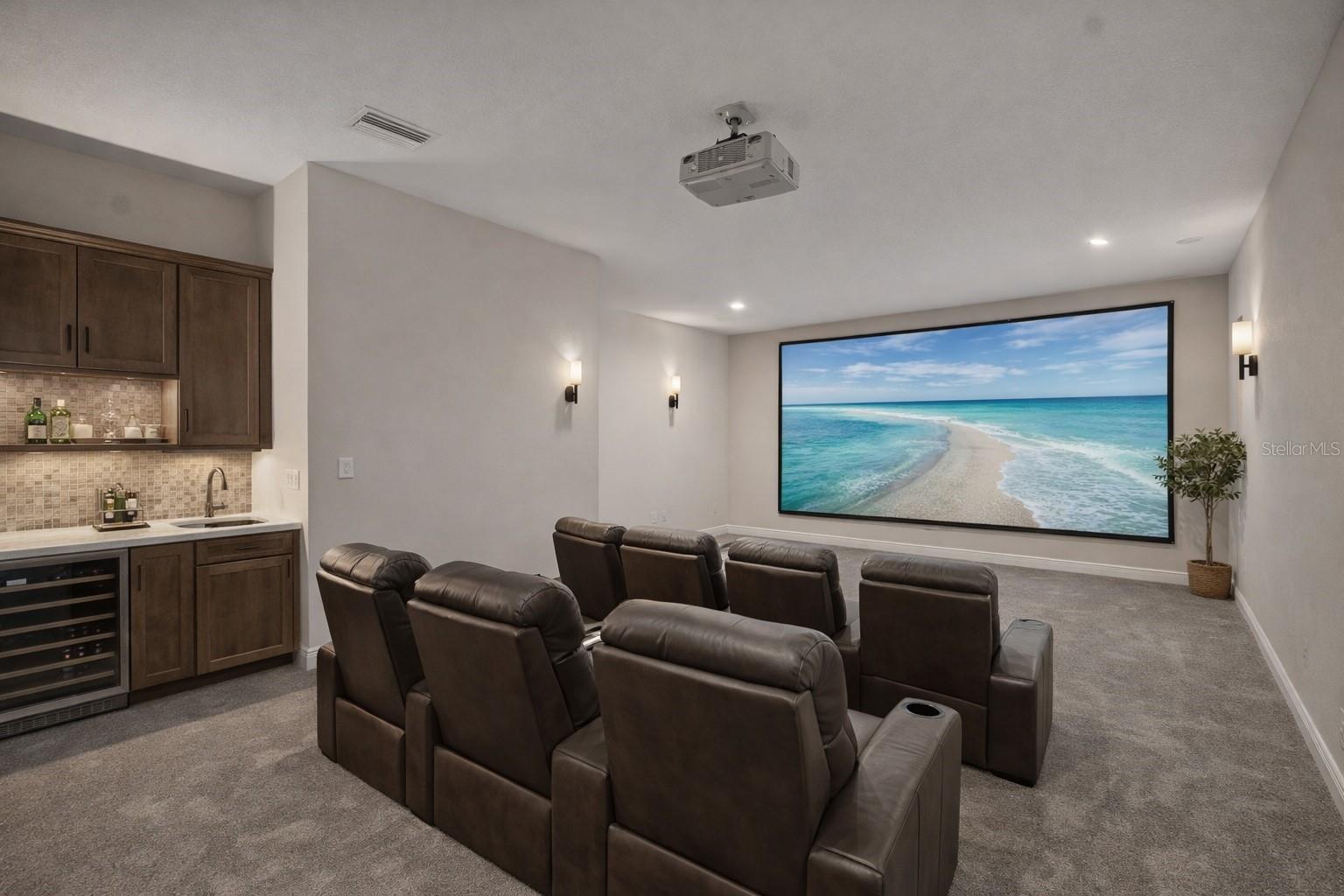 Bonus Room Virtual Stage