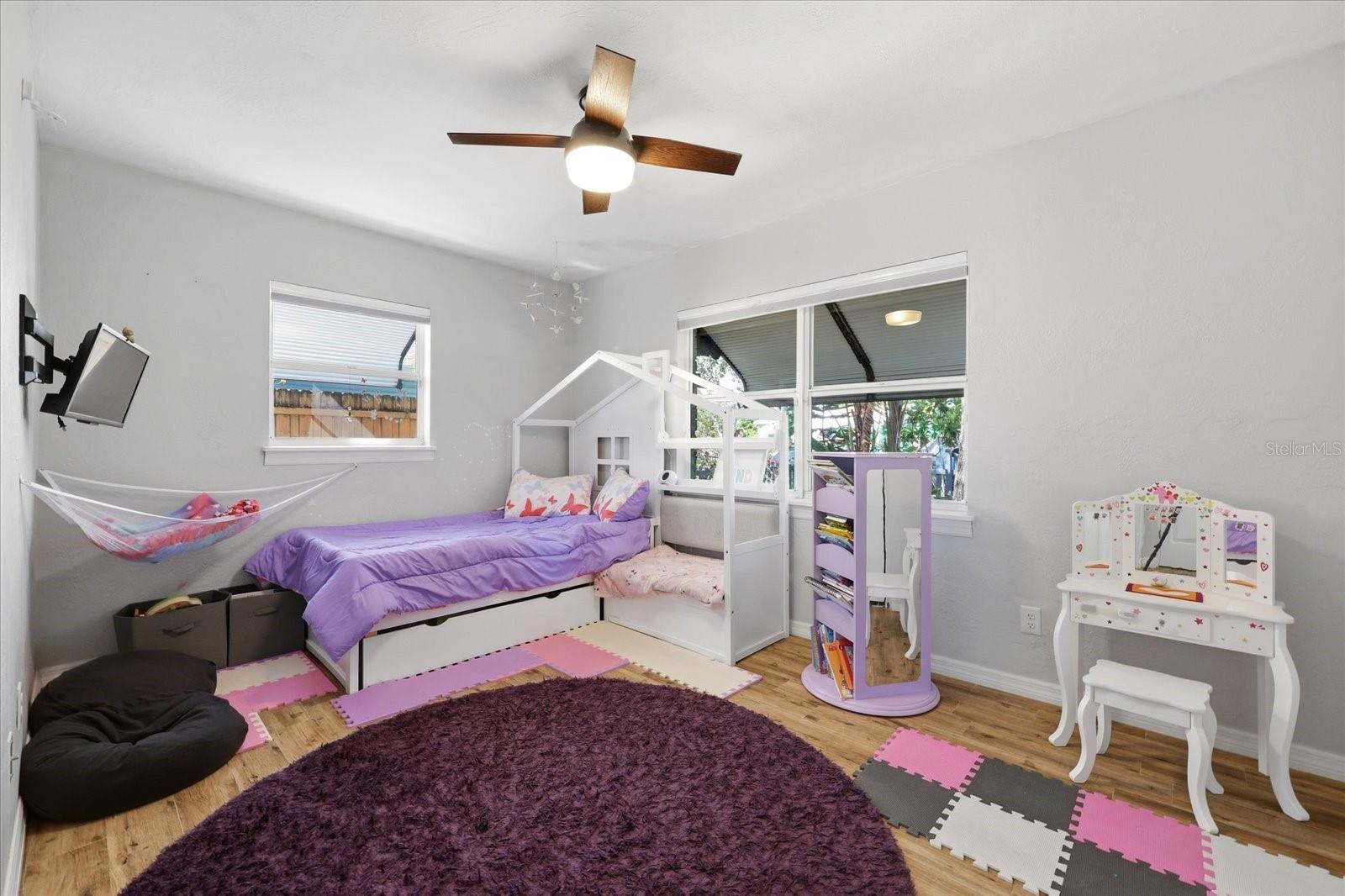 Secondary bedroom with ample space and natural light