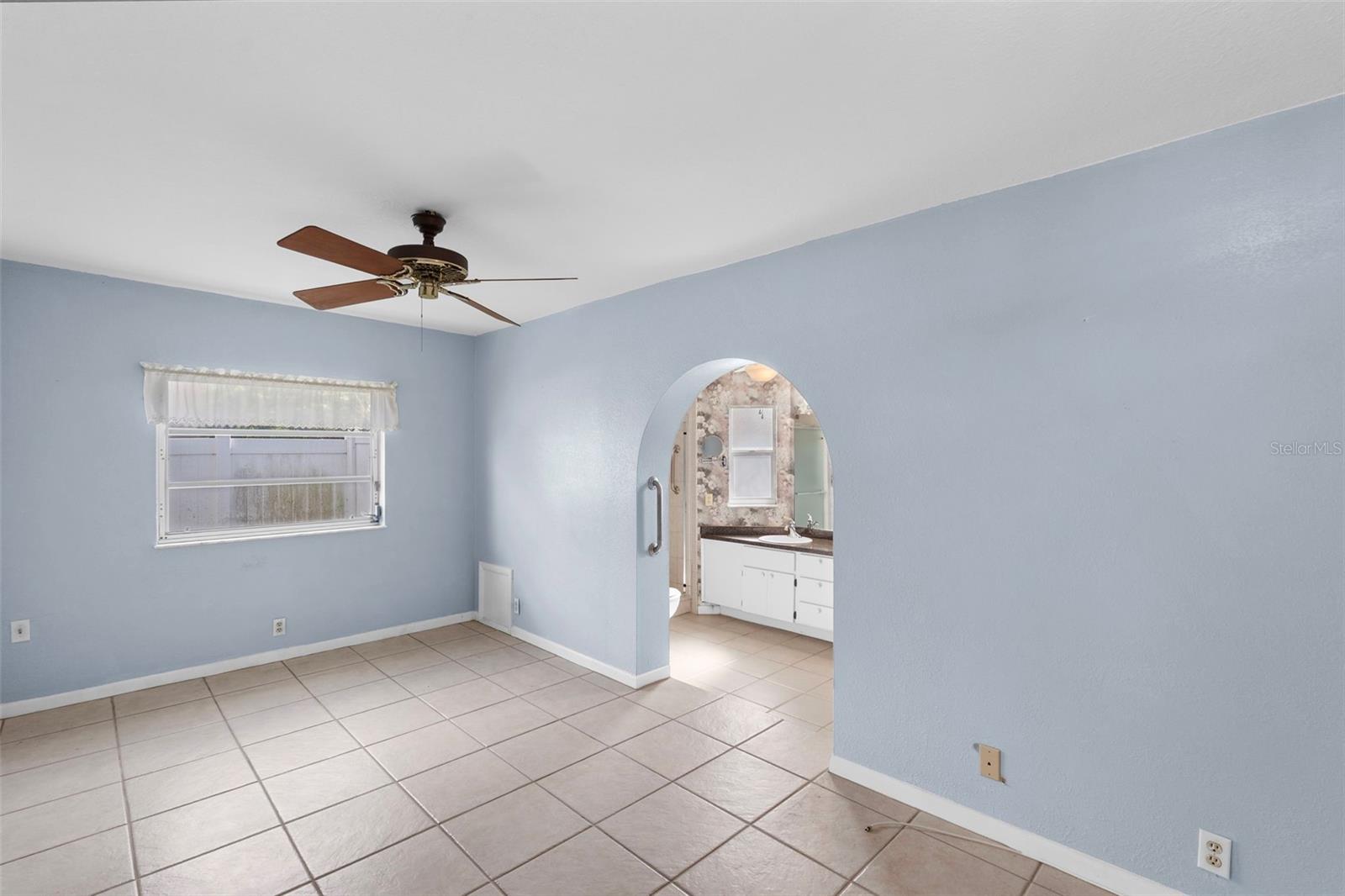 Bonus Room Between Primary Bedroom and Ensuite Bathroom