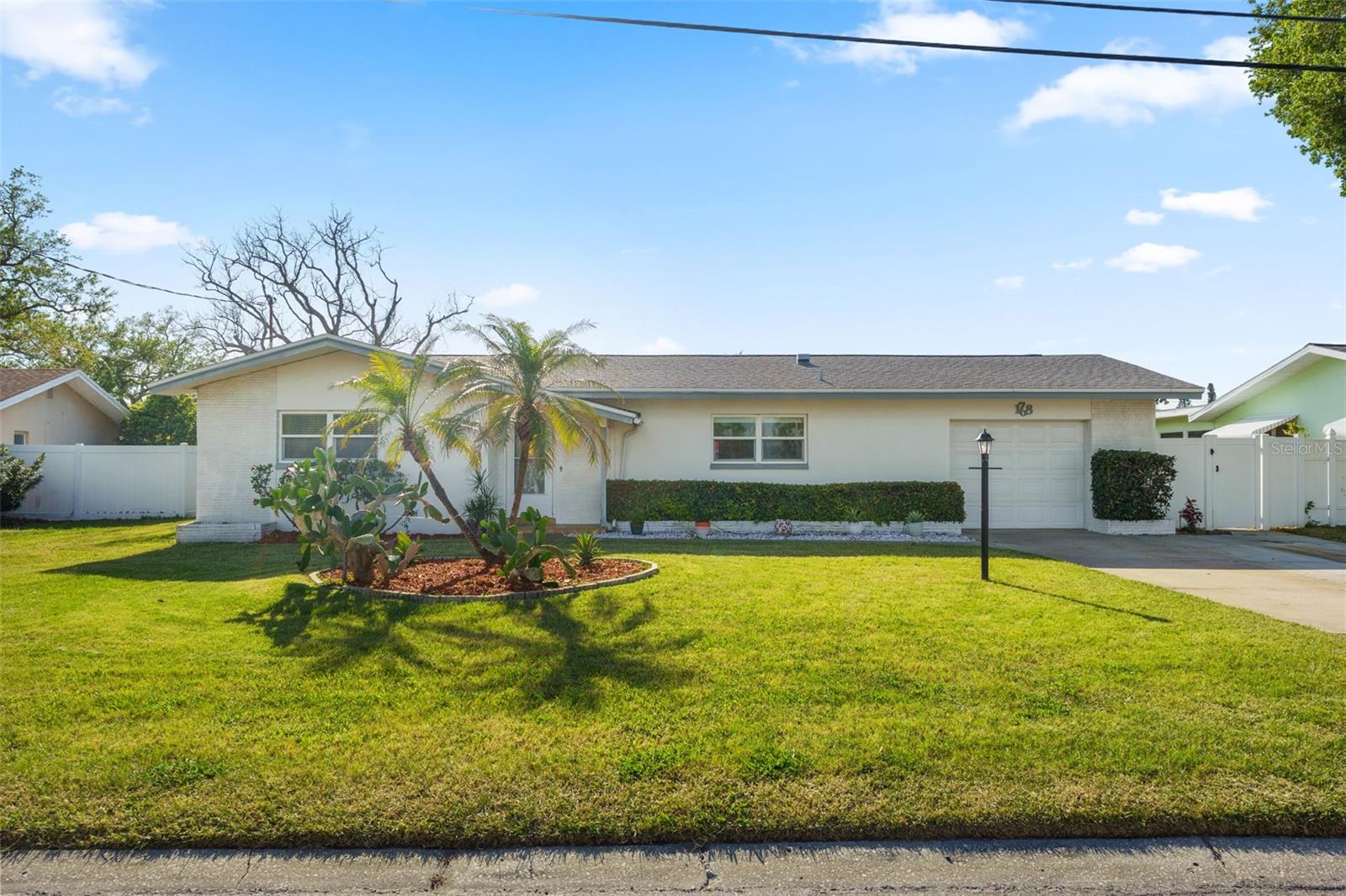 1768 Harbor Cir E