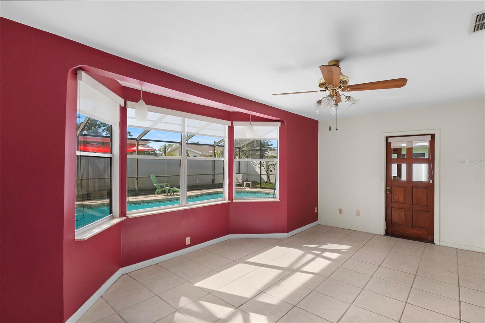 Florida Room - Pool View