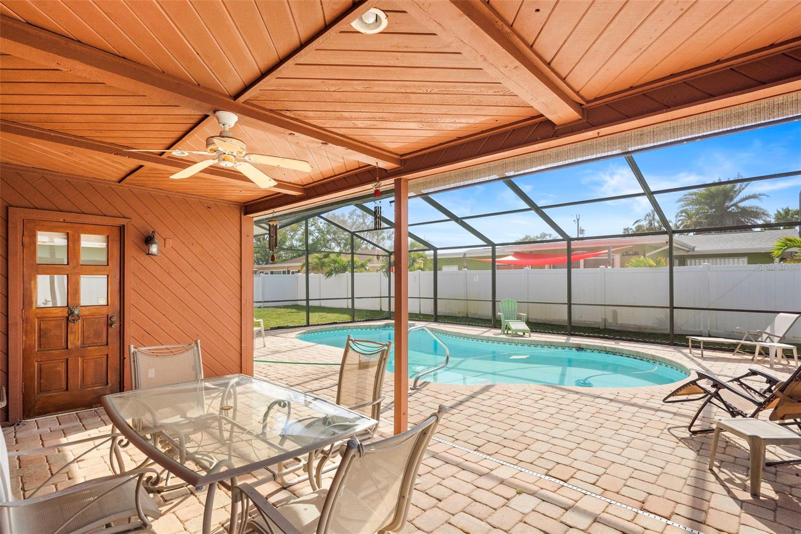 Screened Enclosed Patio/Pool