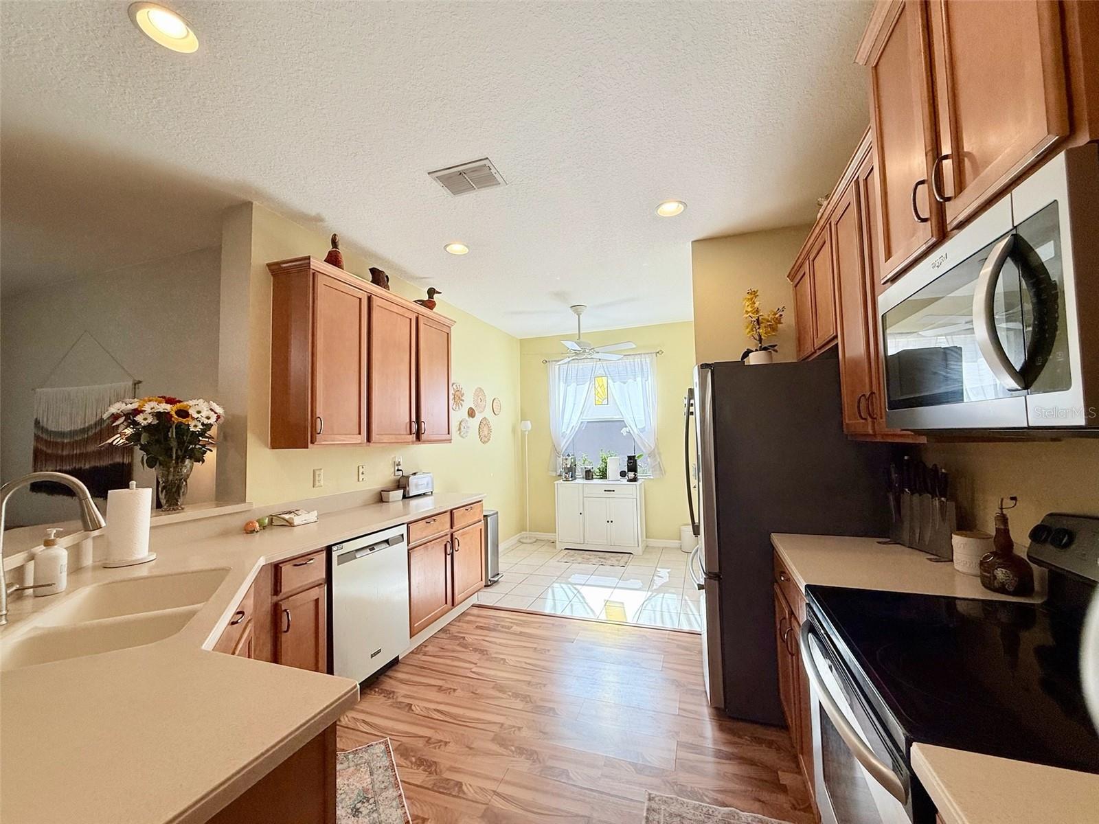 Corian Countertops and Breakfast Dinette