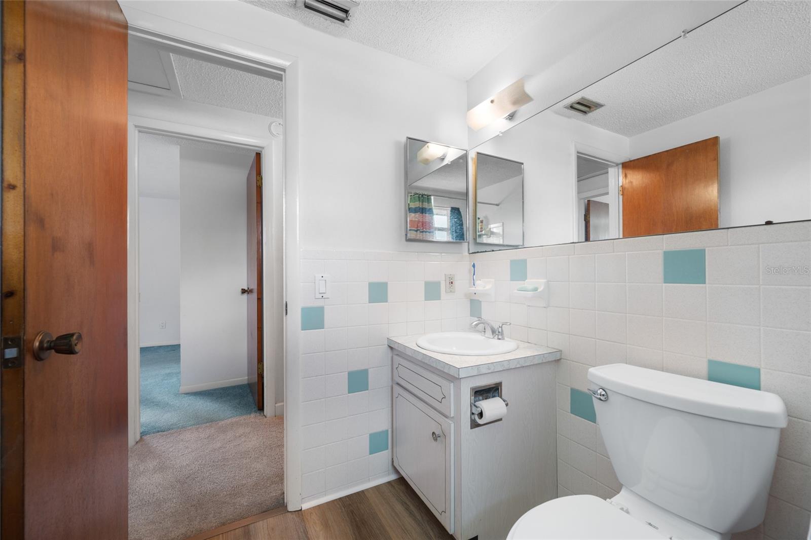 2nd Floor Bath