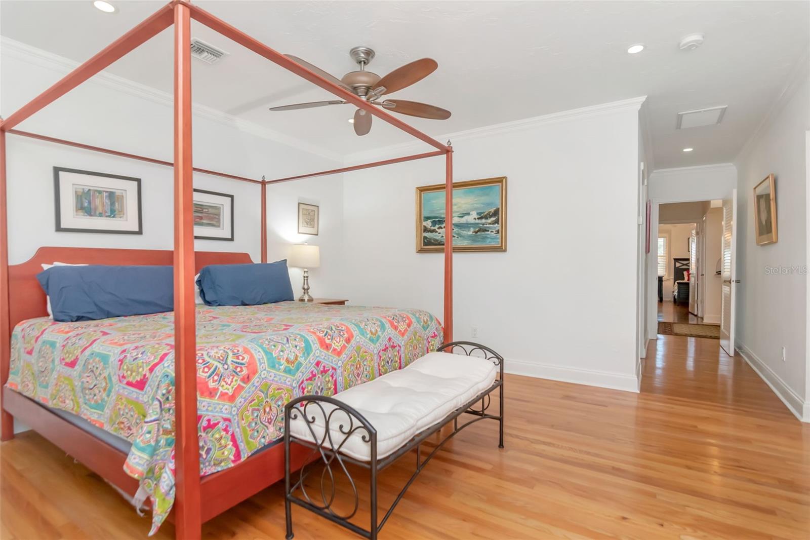 Primary suite