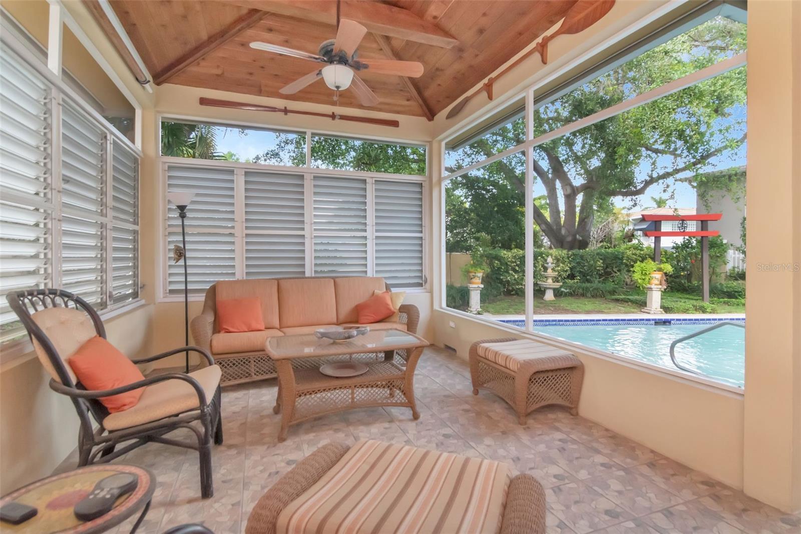 Porch/patio