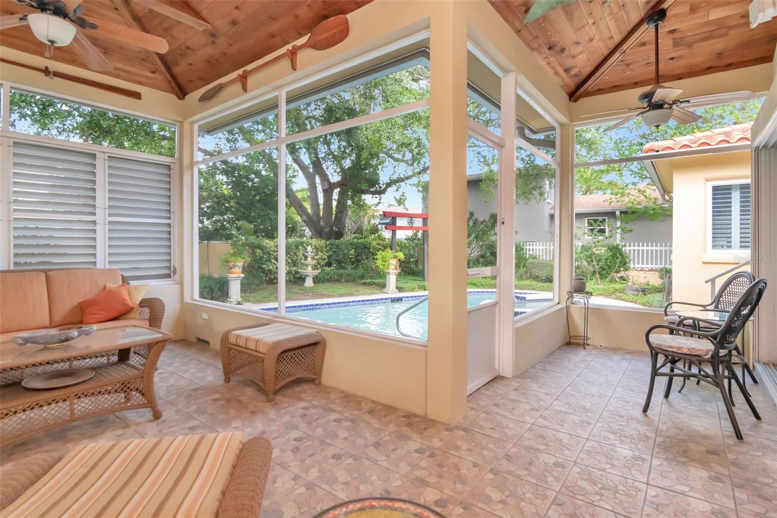 Porch/patio