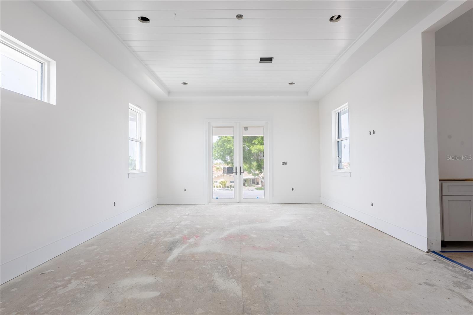 Primary with morning/coffee station and en-suite bathroom