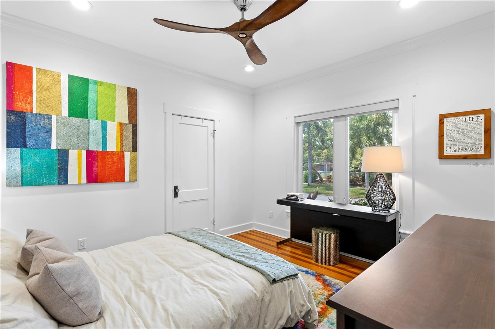 First floor guest suite.