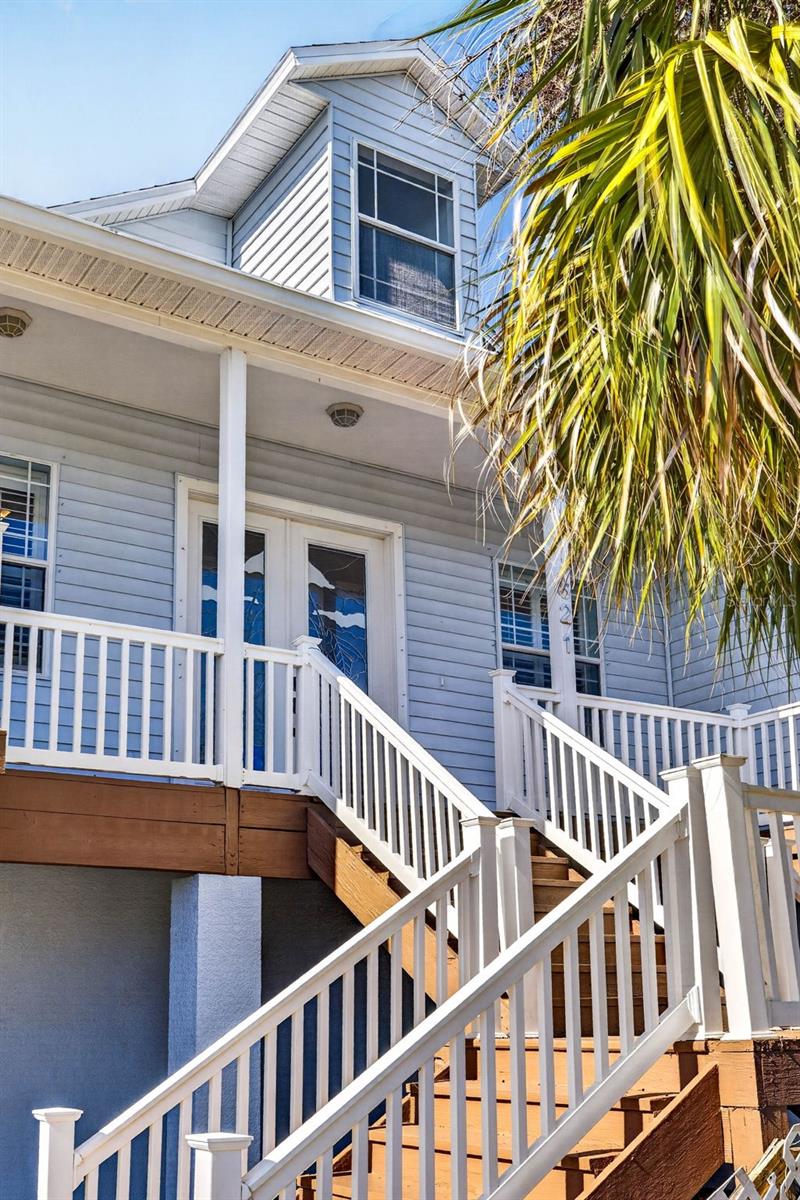 Grand staircase entry.