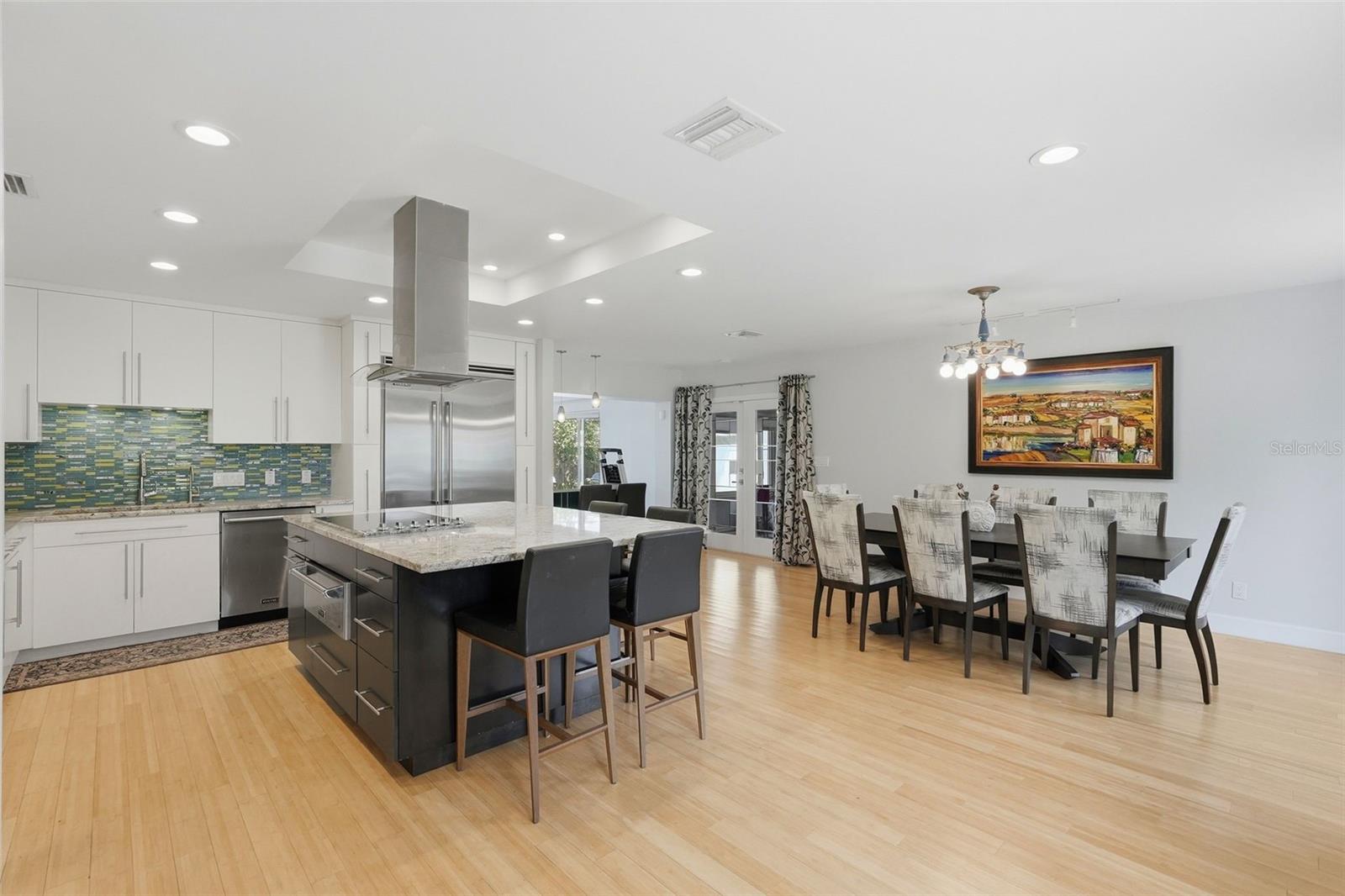 all VIKING stainless steel appliances