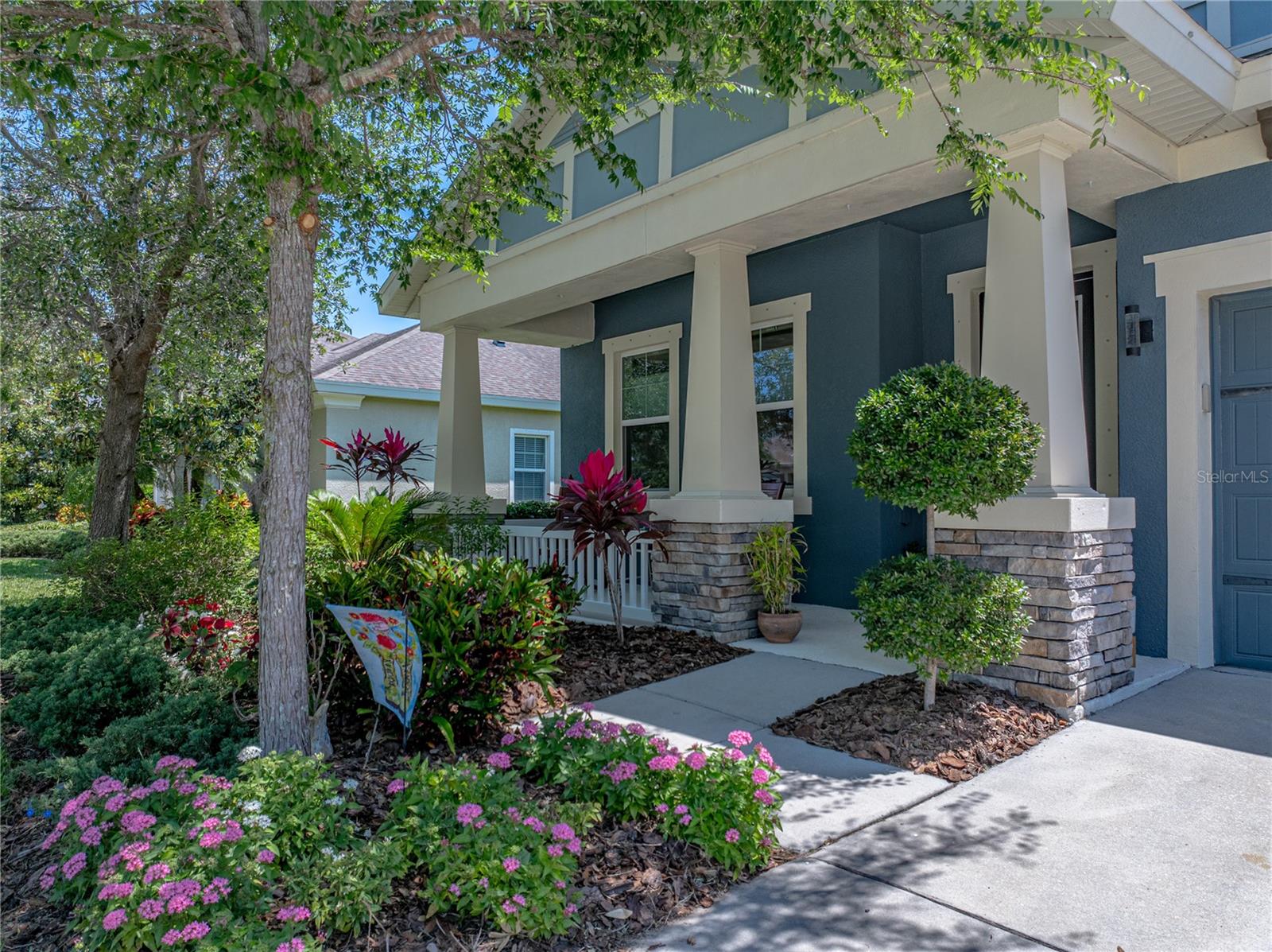 Beautiful and Spacious Porch!