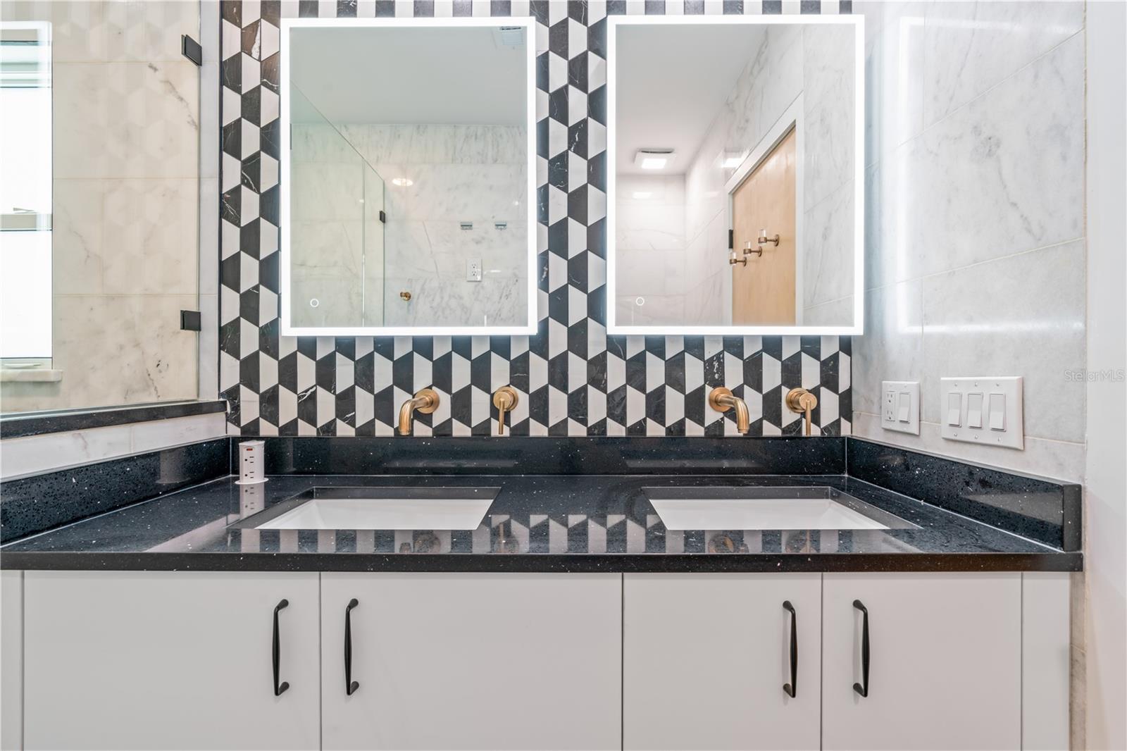 Primary Bedroom ensuite bath