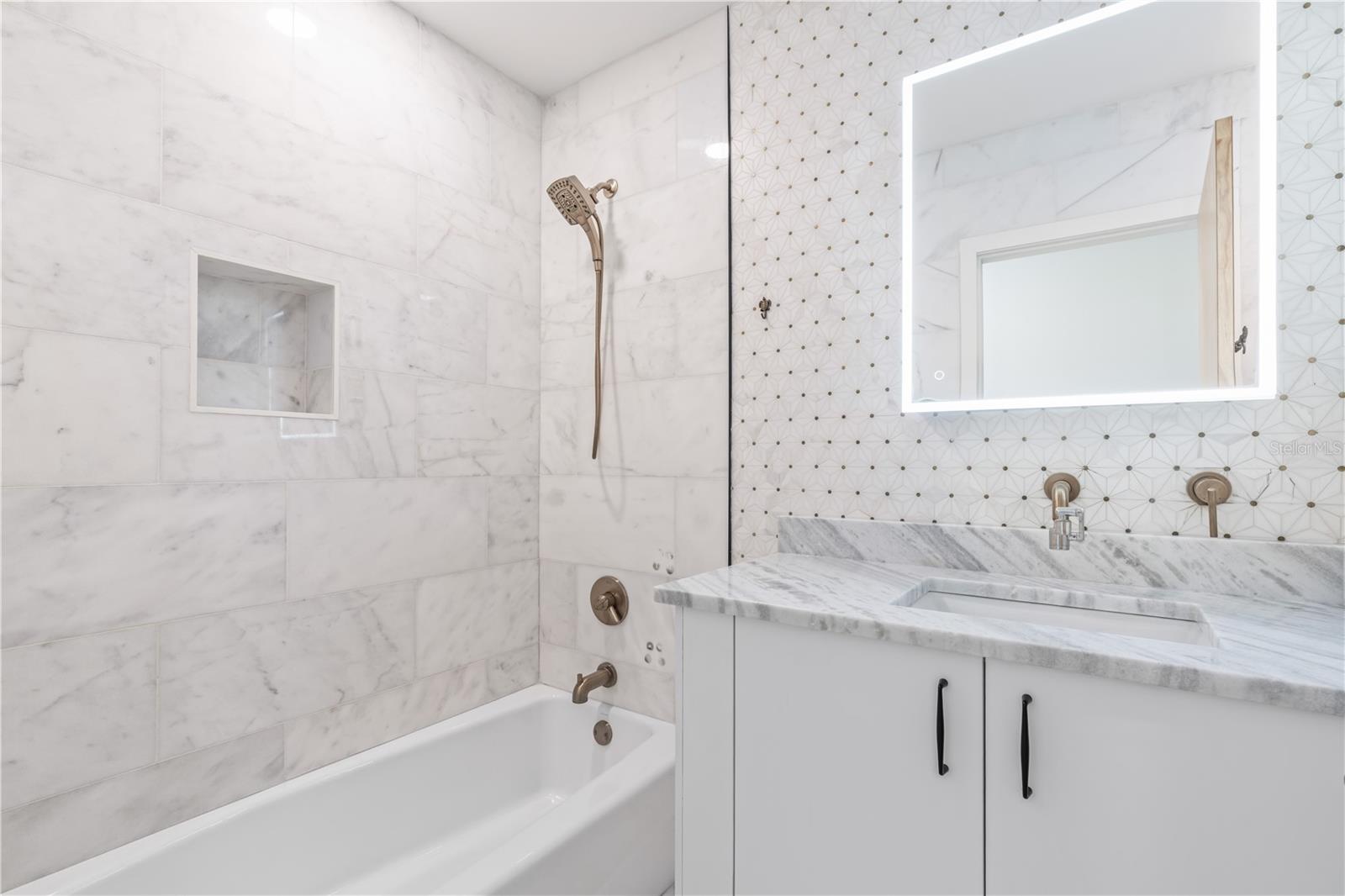 Hallway (guest) Bathroom