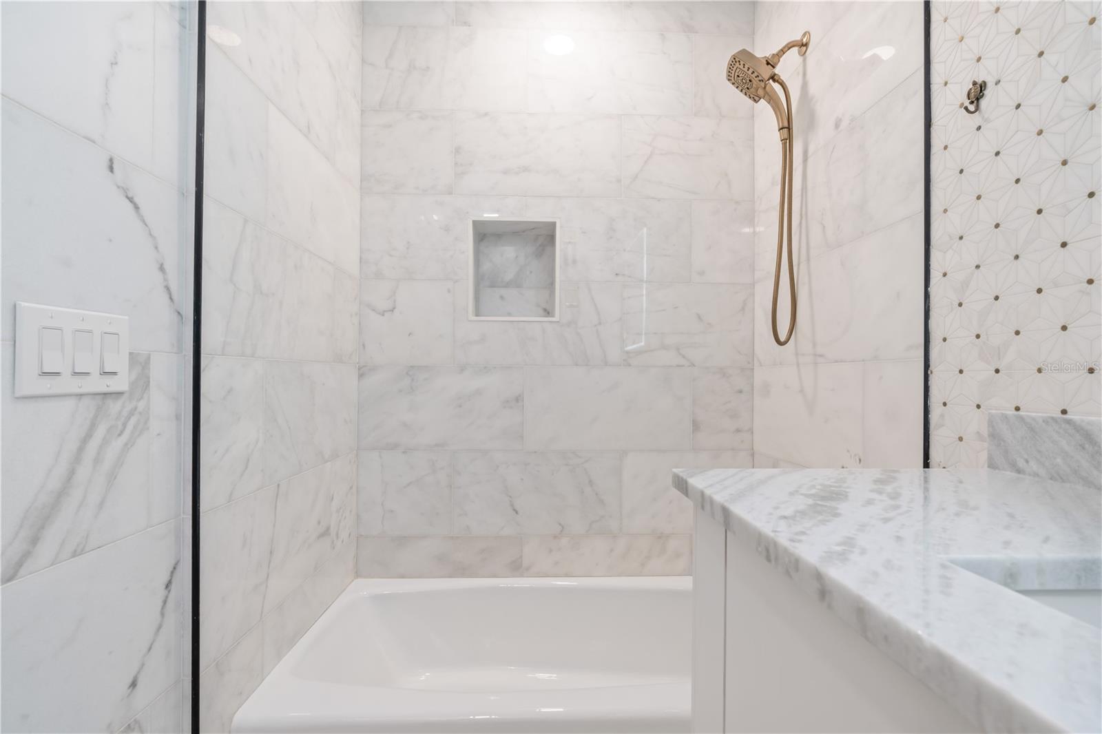 Hallway (guest) Bathroom