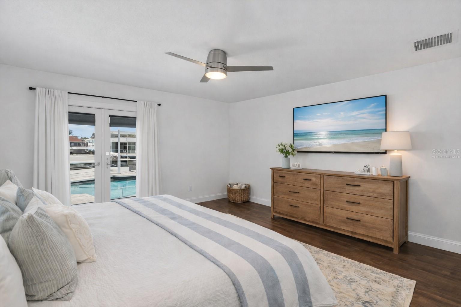 * virtually staged *