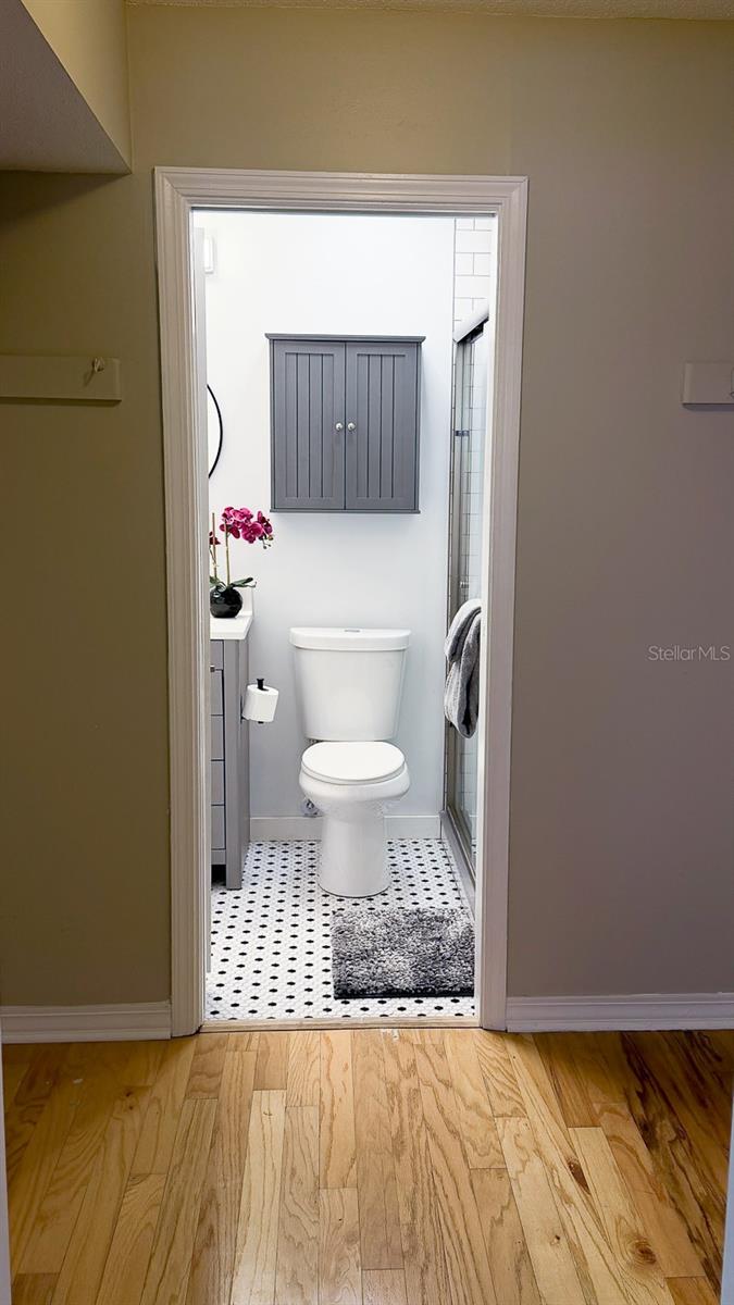 Closet/Full Bath