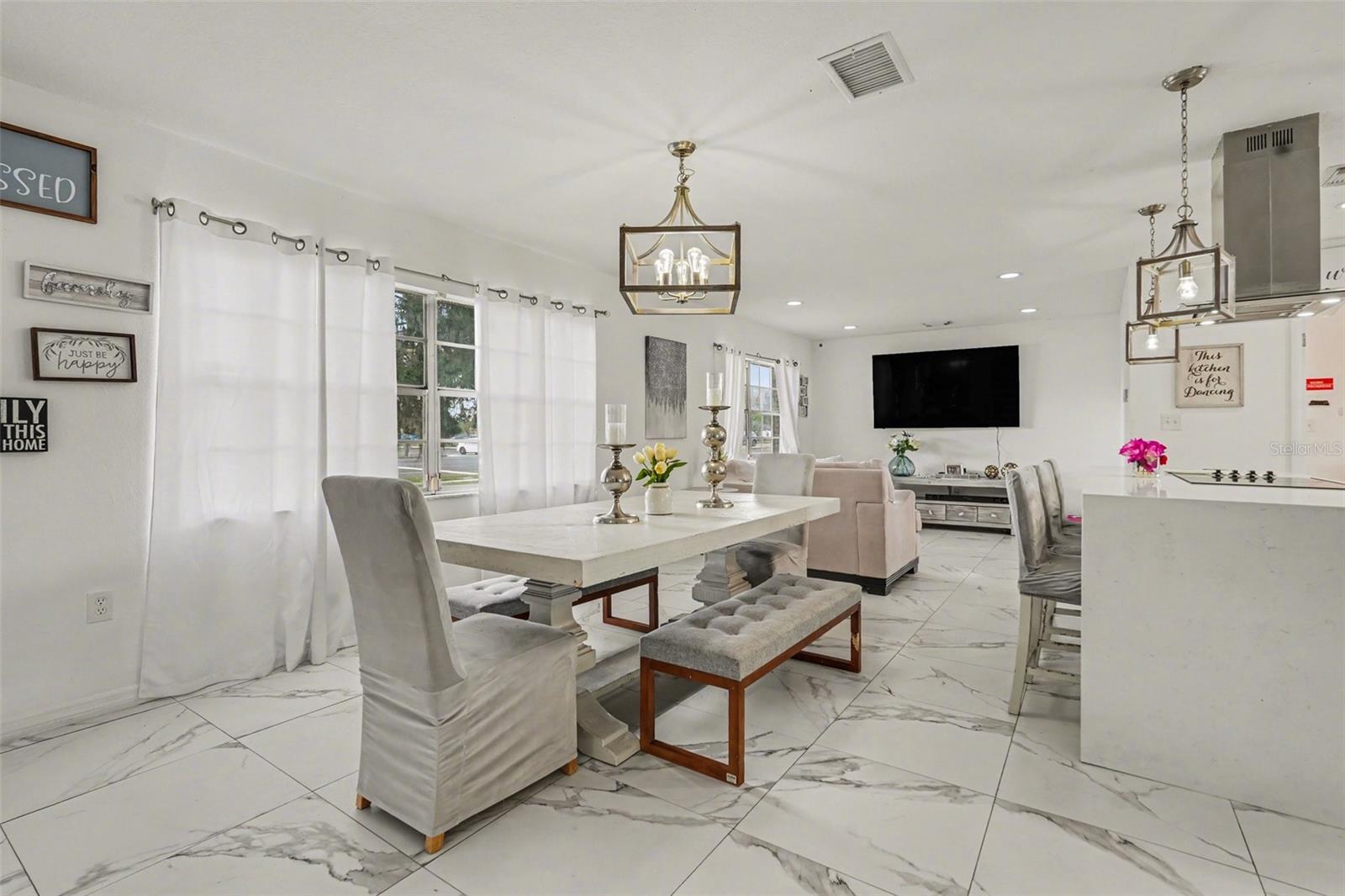 Formal Diningroom
