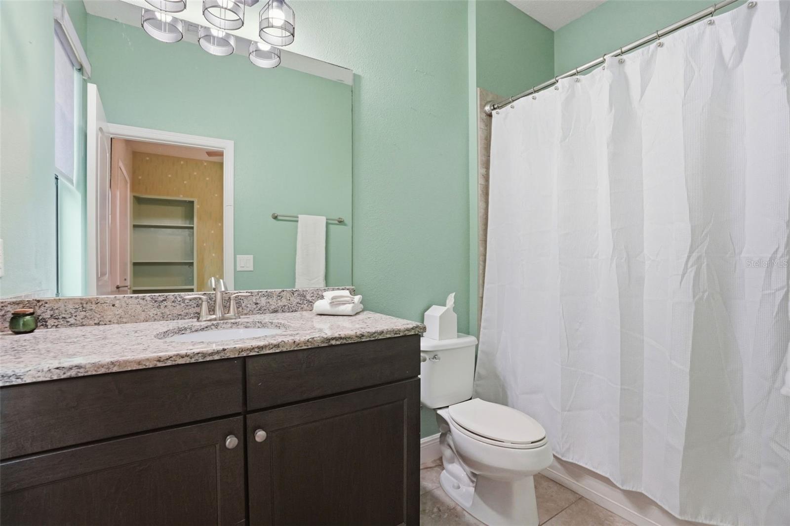 4th bdrm ensuite