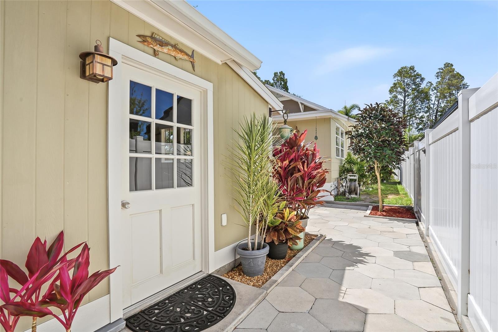 Side entrance to garage.