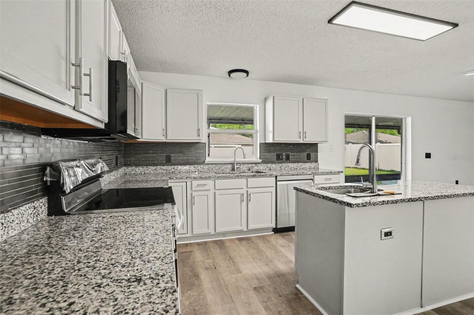 Kitchen - 10317 FROG POND DRIVE, RIVERVIEW, Florida 33569