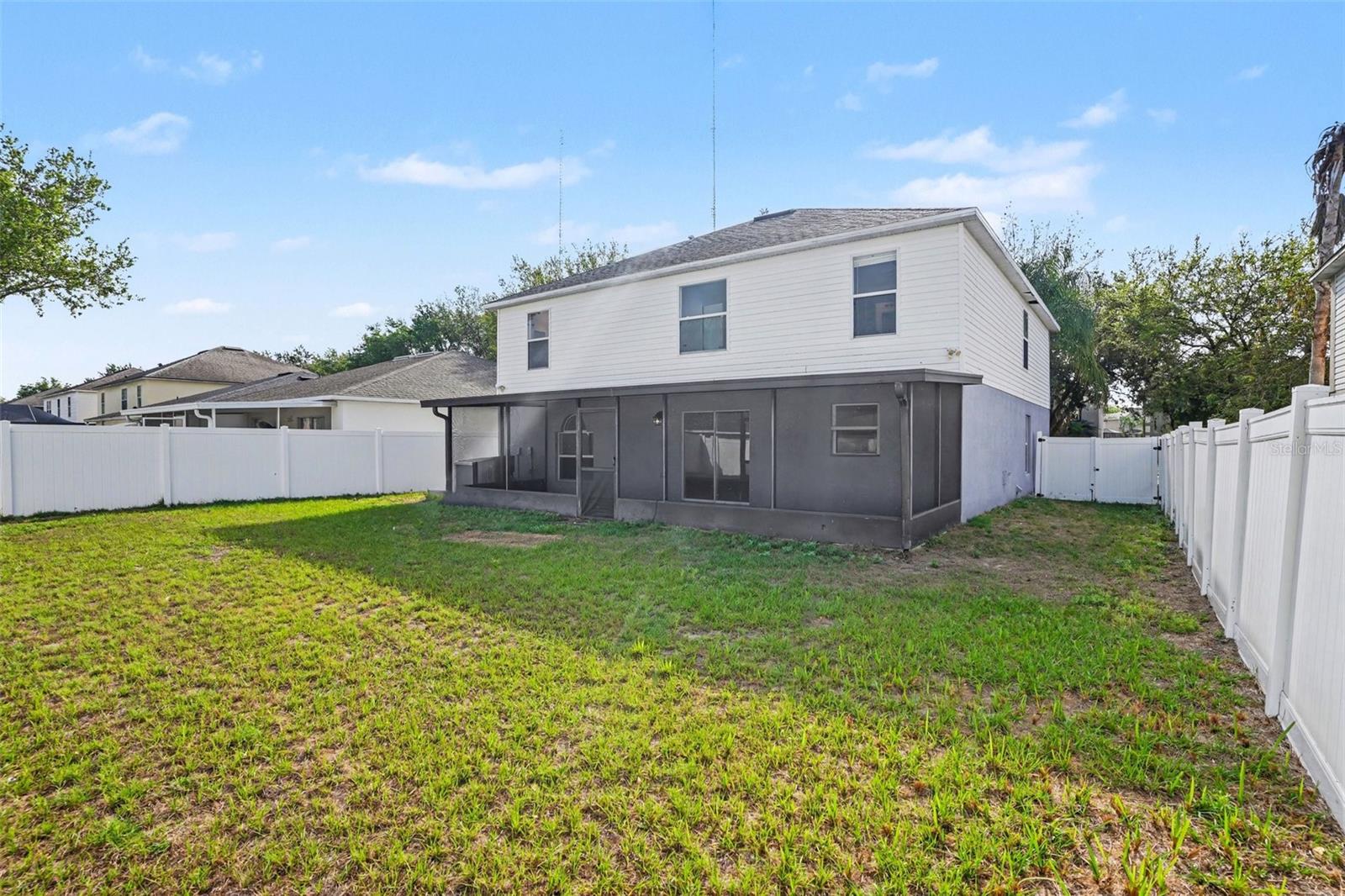 Fully Fenced Backyard -10317 FROG POND DRIVE, RIVERVIEW, Florida 33569