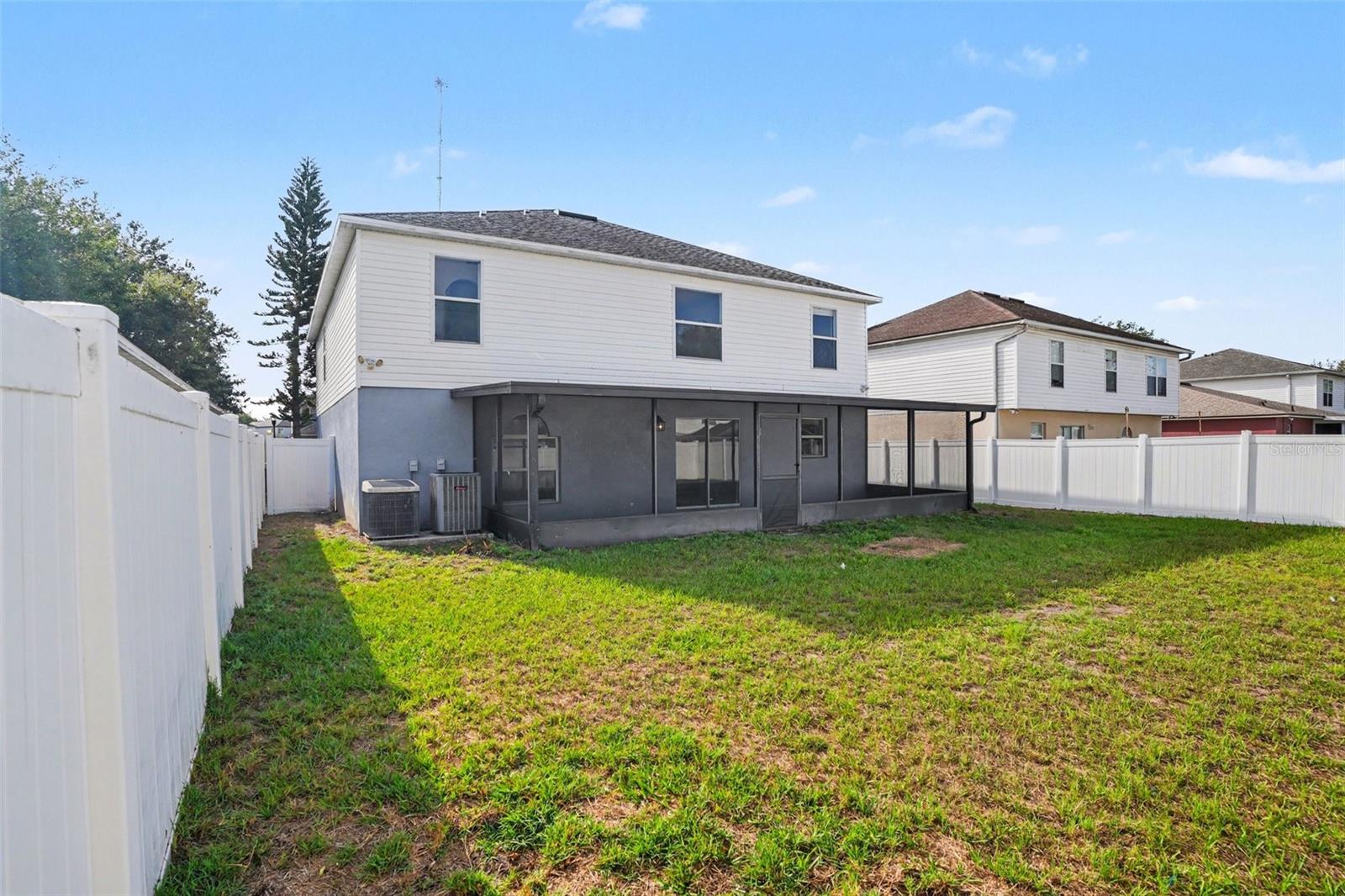 Fully Fenced Backyard -10317 FROG POND DRIVE, RIVERVIEW, Florida 33569
