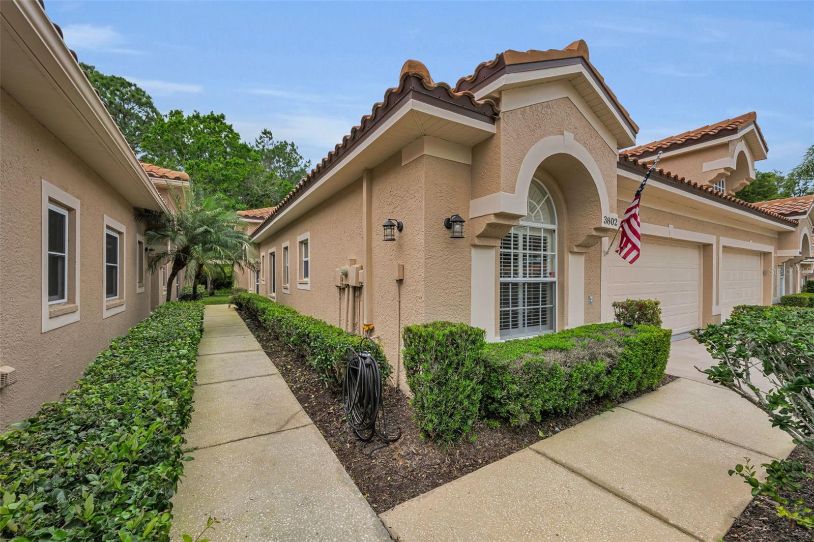 Private side entrance