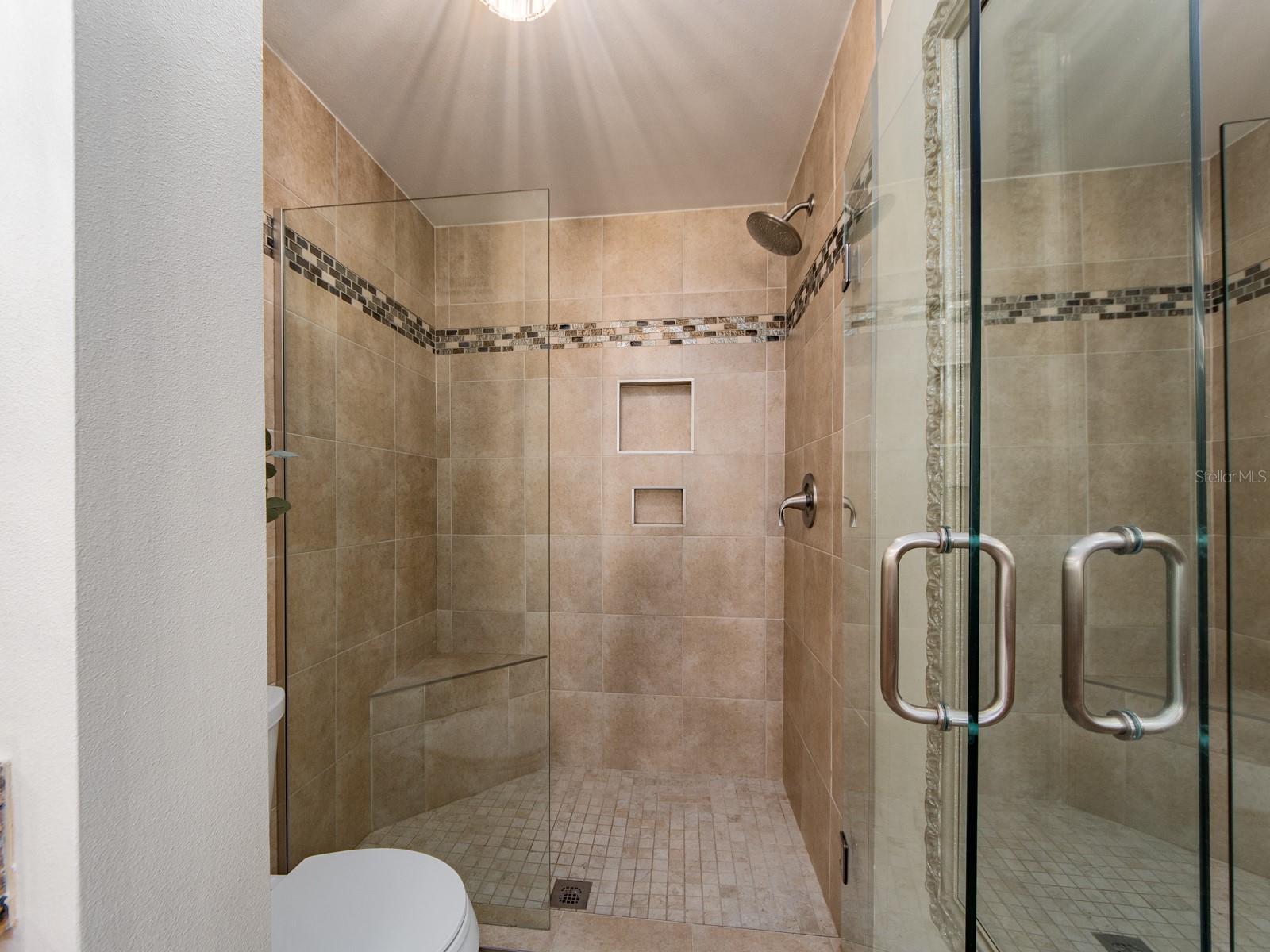 En-Suite Shower