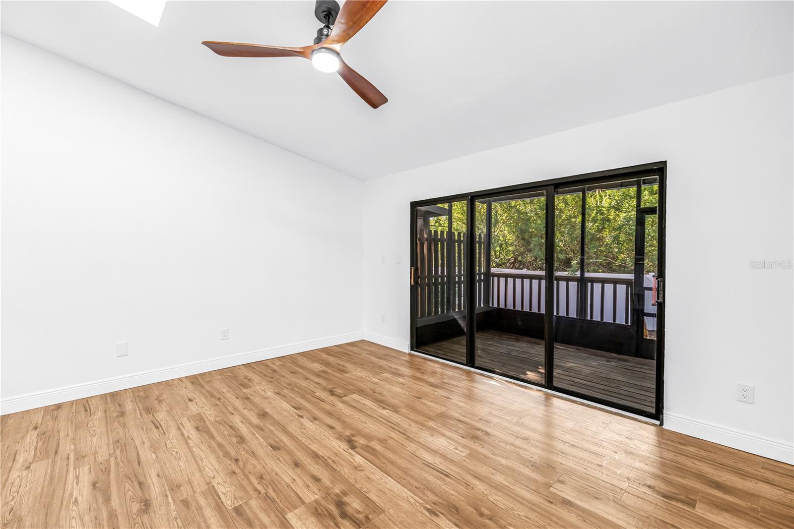 Living open to Screened in Deck