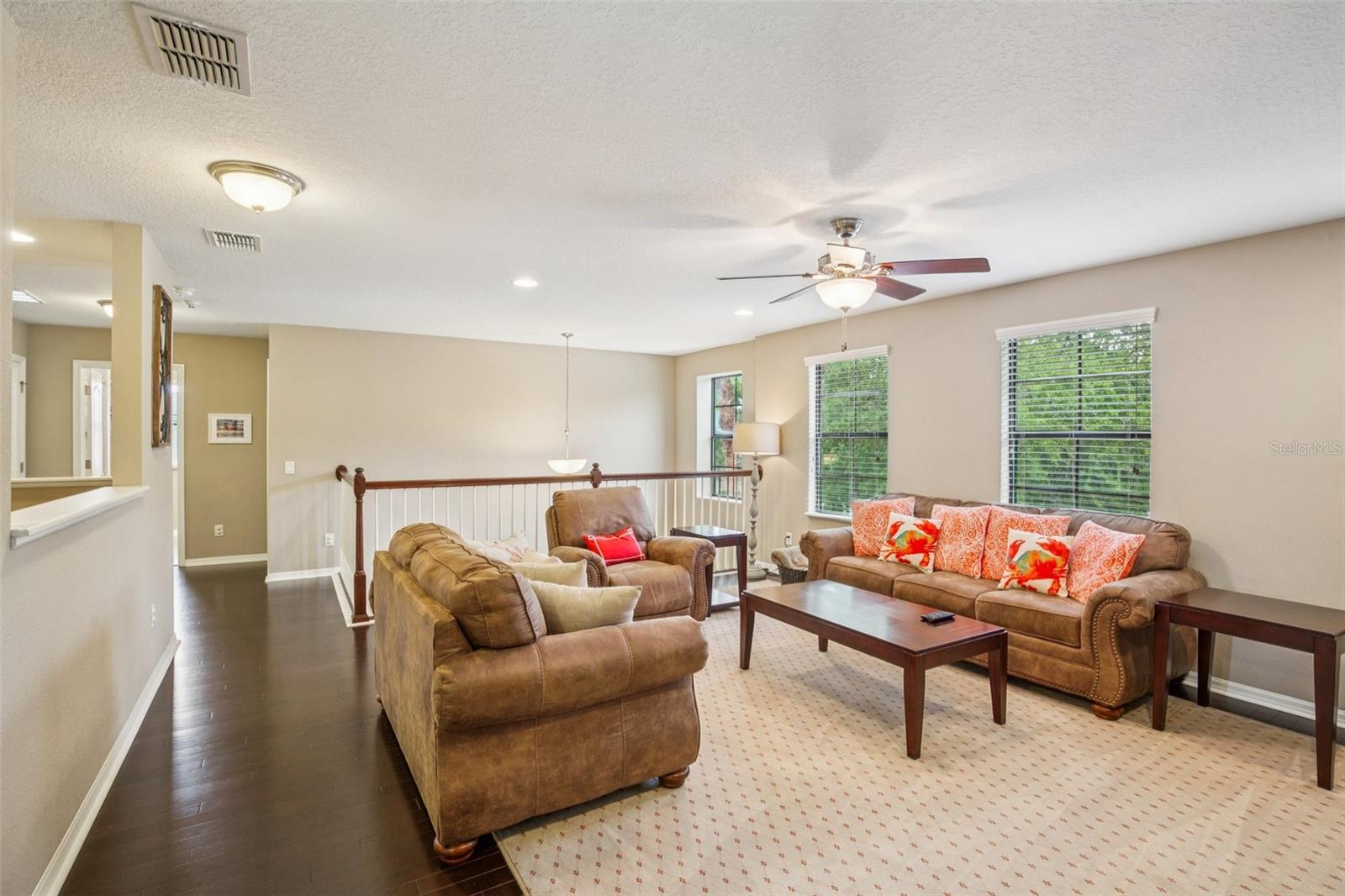 LARGE UPSTAIRS BONUS ROOM PROVIDES ROOM FOR EVERYONE!