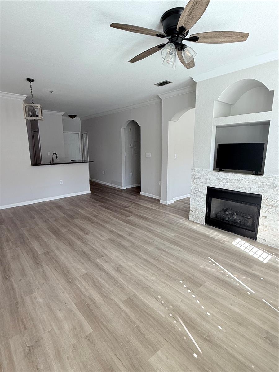 living/dining room combination