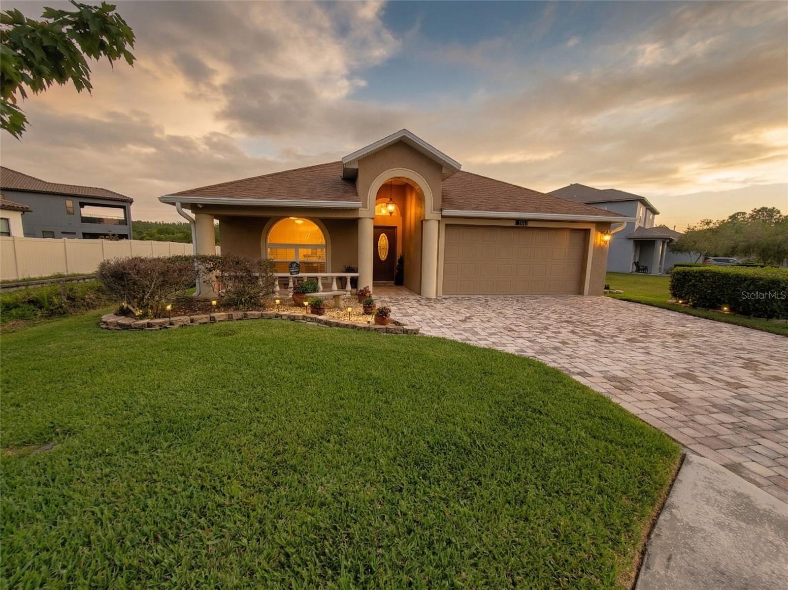 Welcome to 1001 Torreya Way