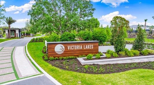 Victoria Lakes Community