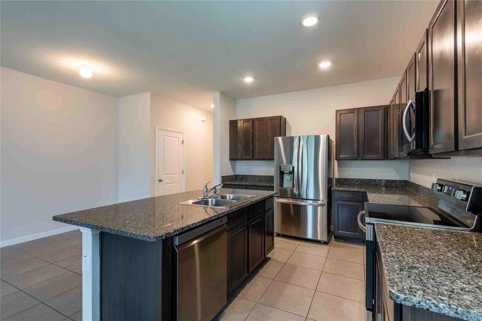 Brand New Stainless Steel Aplliances