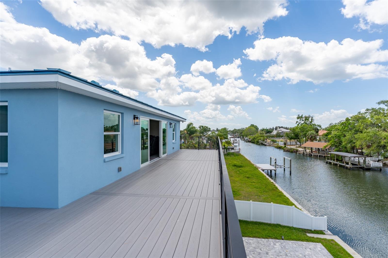 top story deck with views to Tampa Bay