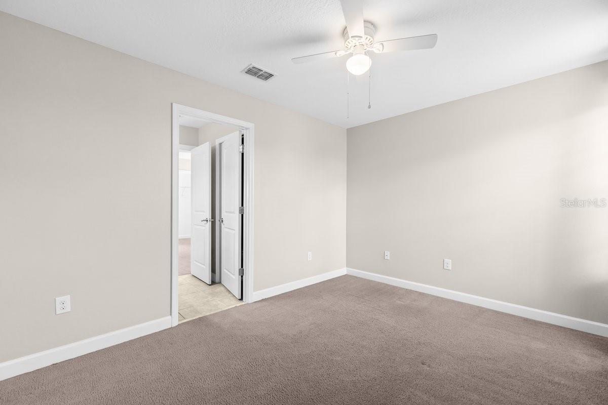 Second room to Jack and Jill.Bed 5