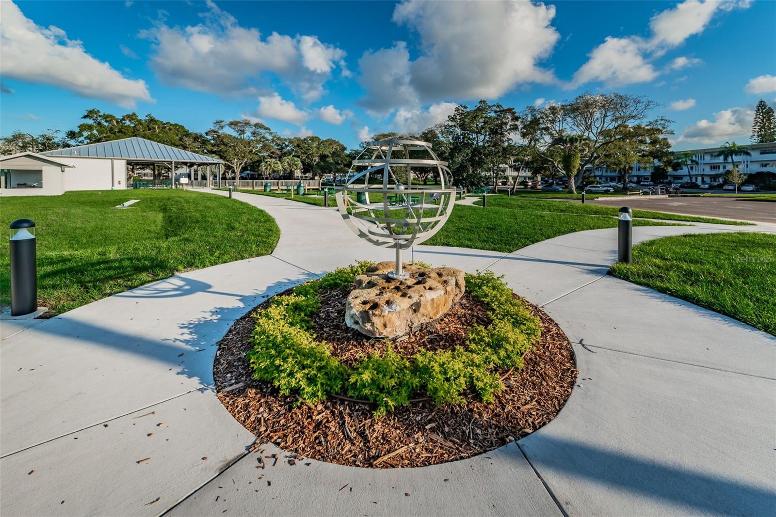 CELEBRATE A BIRTHDAY IN SUNNY FLORIDA